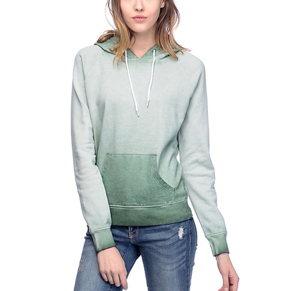 green pigment spray dyed hoodie - Picture 5 of 7